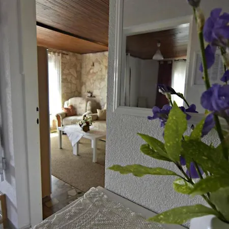 In With Terrace, Air Conditioning, Wi-fi شقة *